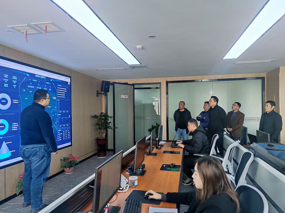 區(qū)國投集團赴阿達(dá)駐車開展考察交流